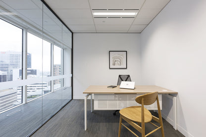 LATH single desk